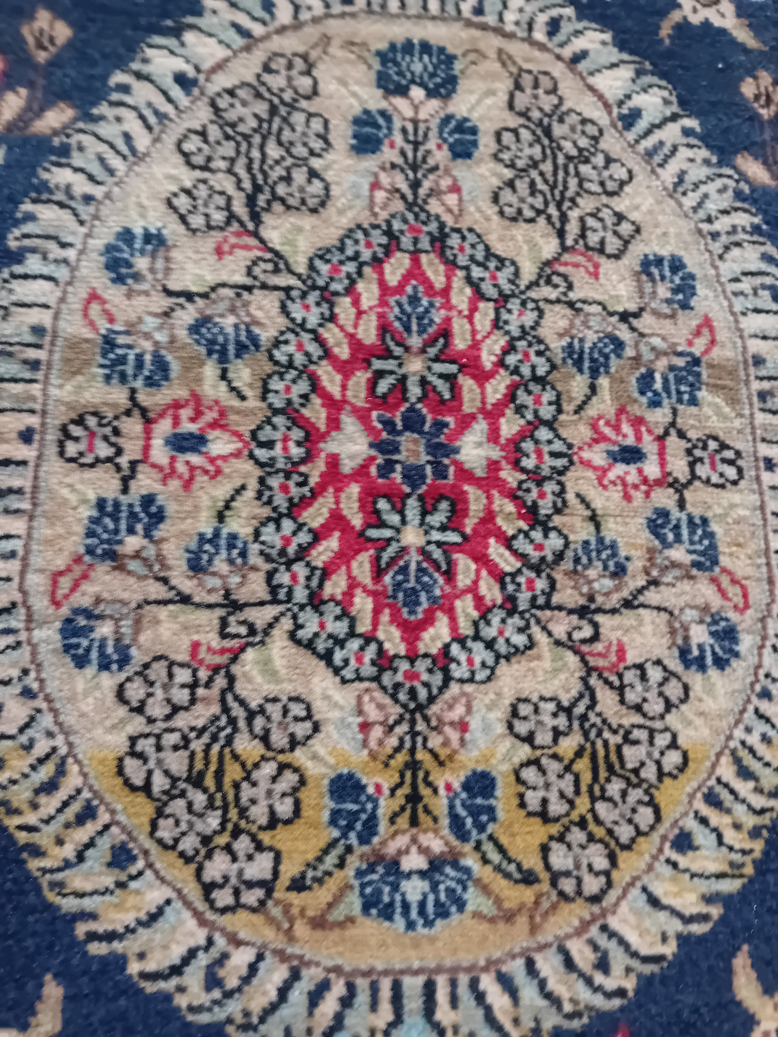 Tappeto Qum Vecchio in Lana e Cotone – 157x104 cm, Fatto a Mano