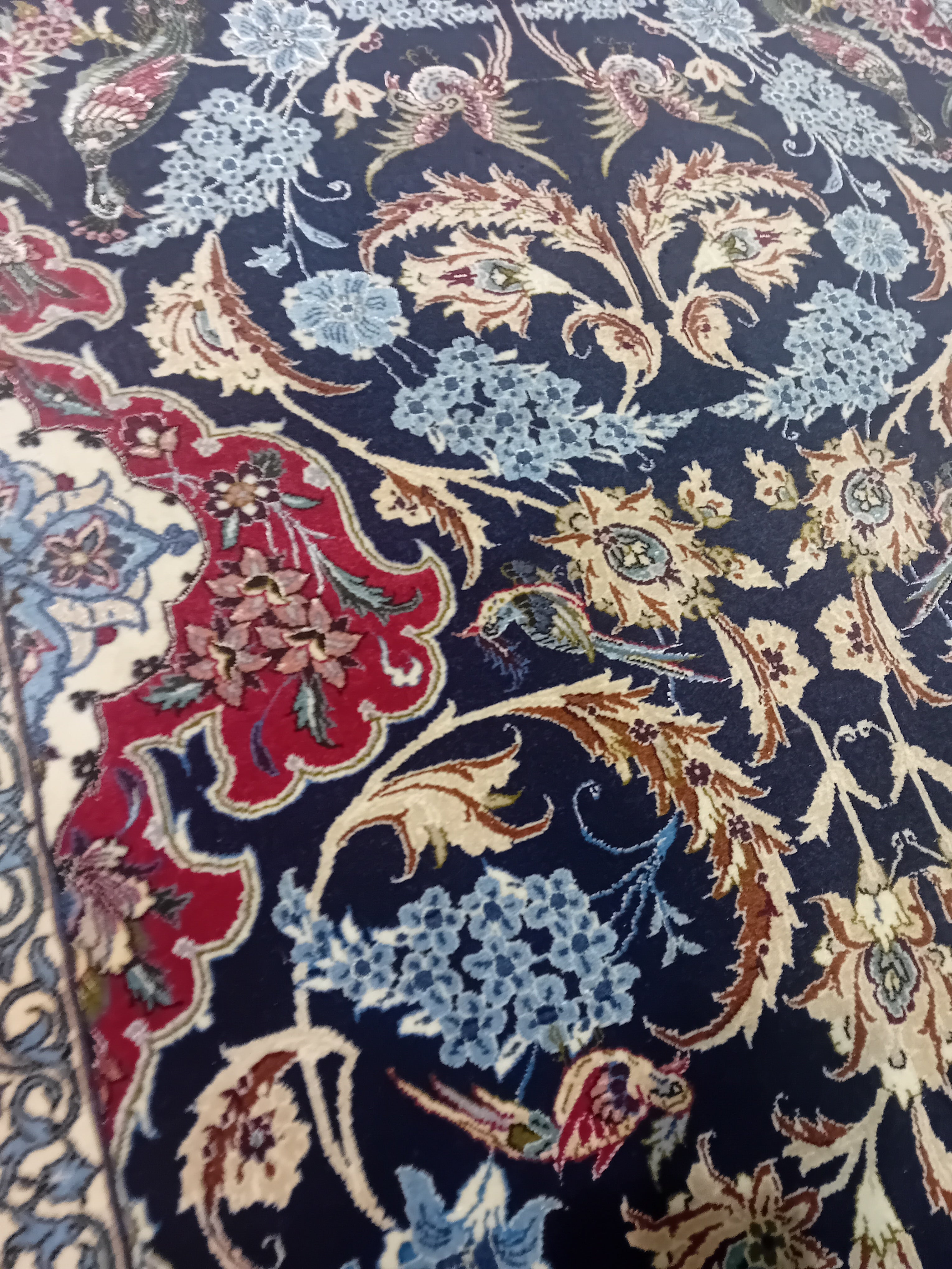 Tappeto Isfahan in Lana e Seta – 162 x 105 cm