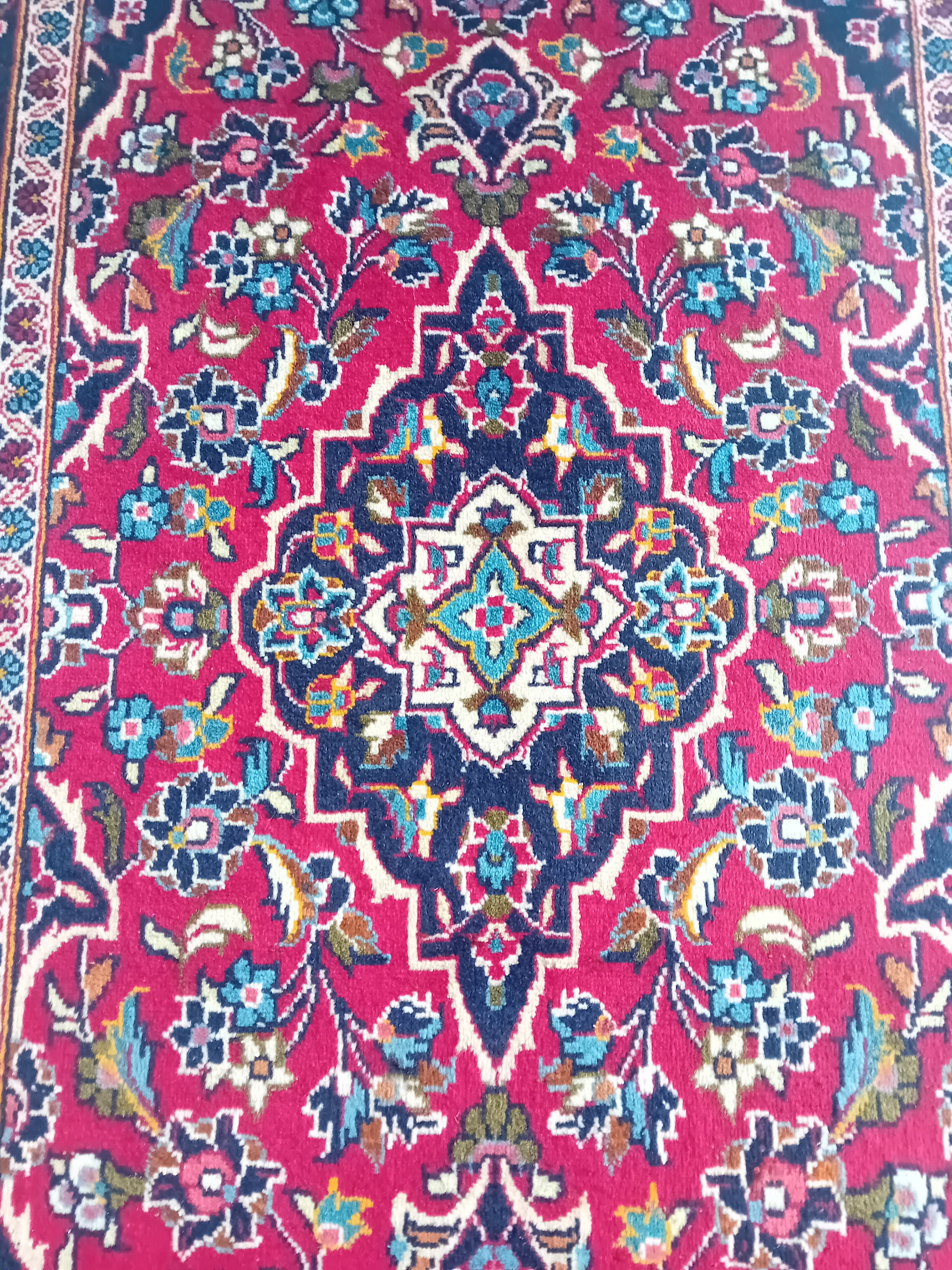 Tappeto Kashan 140x105 cm in Lana e Cotone, Fatto a Mano